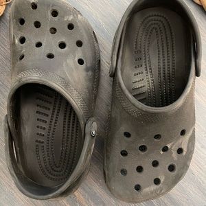Black Crocs- J1